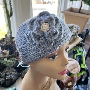 Gray Knit Headband with Flower Accent
